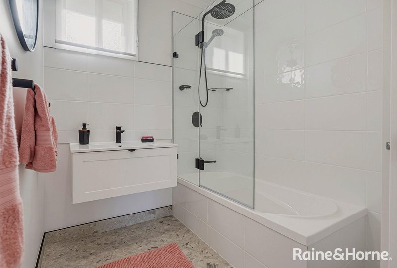 Photo - 9 Waratah Street, Kingston TAS 7050 - Image 13