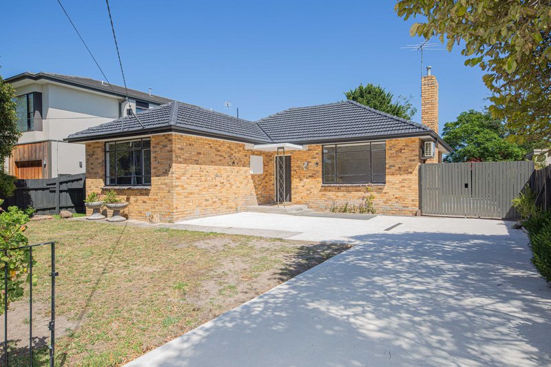 9 Wards Grove, Bentleigh East VIC 3165