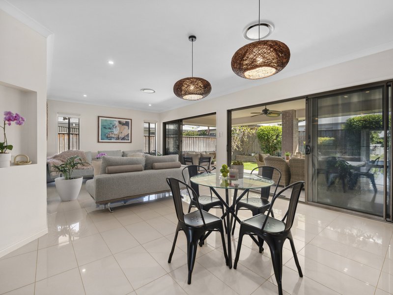 Photo - 9 Water Vine Street, Sapphire Beach NSW 2450 - Image 13