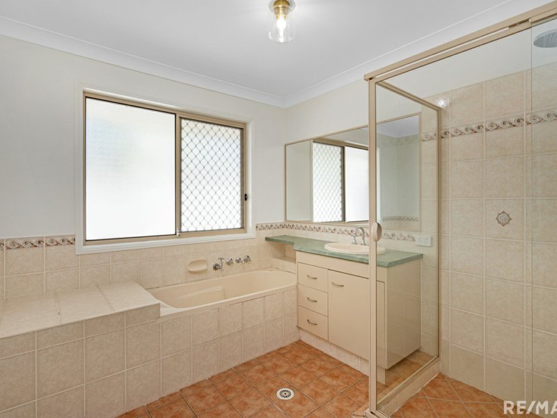 Photo - 9 Watergum Parade, Molendinar QLD 4214 - Image 7