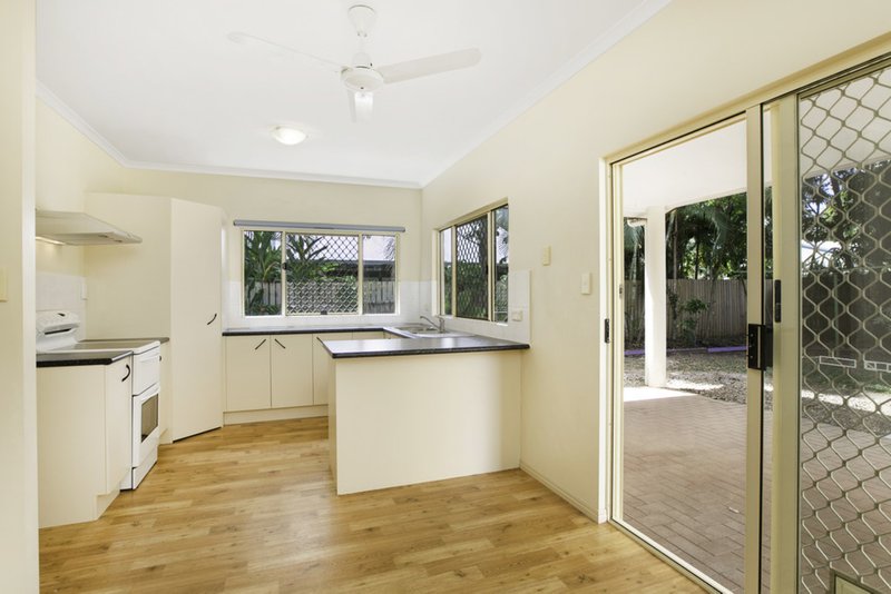 Photo - 9 Waterlilly Street, Kewarra Beach QLD 4879 - Image 6