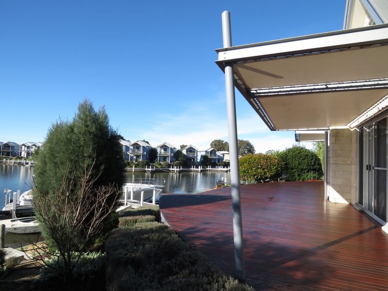 Photo - 9 Waterloo Court, Paynesville VIC 3880 - Image 4