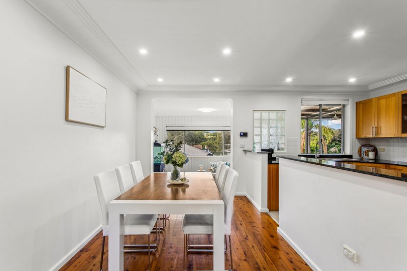 Photo - 9 Waterside Parade, Peakhurst Heights NSW 2210 - Image 4