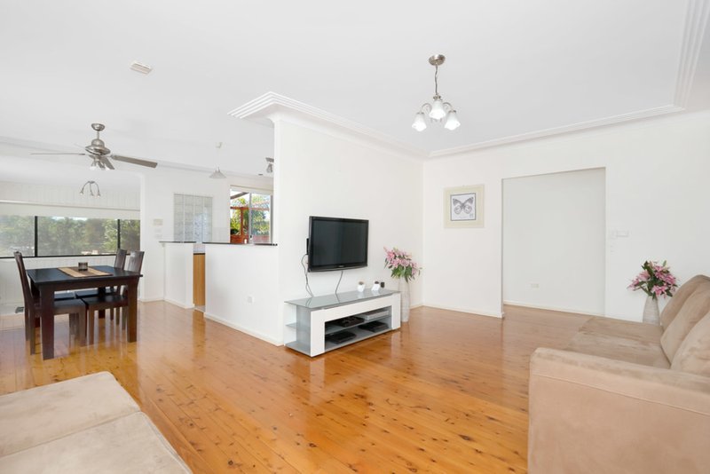 Photo - 9 Waterside Parade, Peakhurst Heights NSW 2210 - Image 4