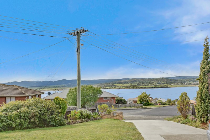 Photo - 9 Waterview Court, Midway Point TAS 7171 - Image 2