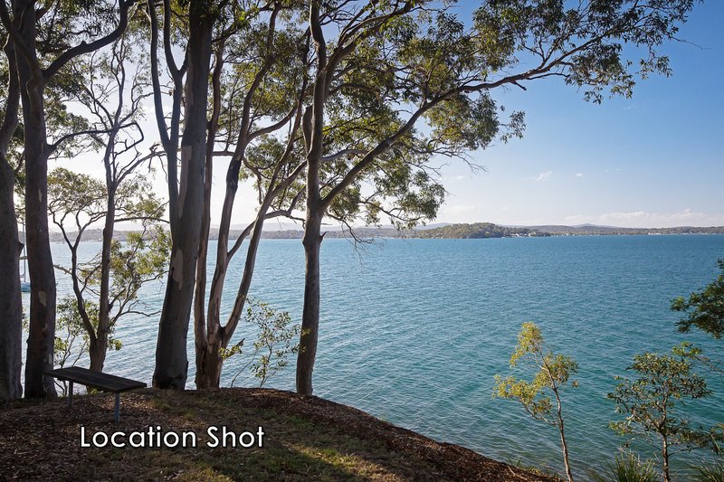 9 Watkins Road, Wangi Wangi NSW 2267