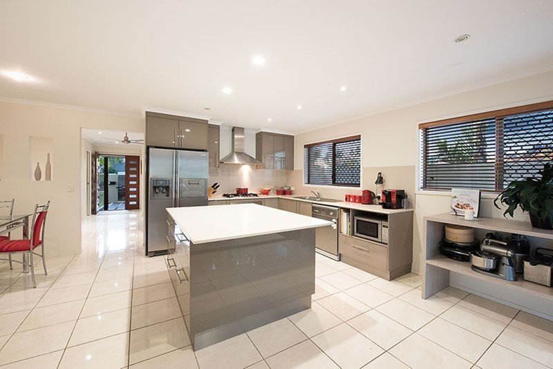 Photo - 9 Watsonia Street, Maroochydore QLD 4558 - Image 12