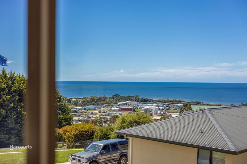 Photo - 9 Waverley Road, Ulverstone TAS 7315 - Image 4