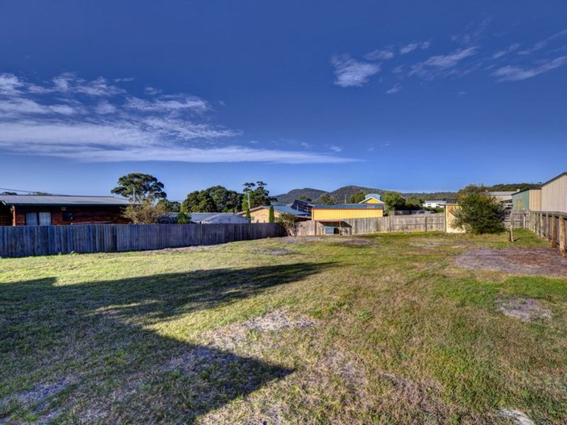 9 Weily Avenue, Bicheno TAS 7215