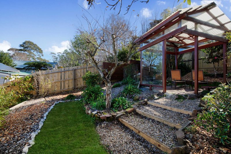 Photo - 9 Wells Street, Katoomba NSW 2780 - Image 12