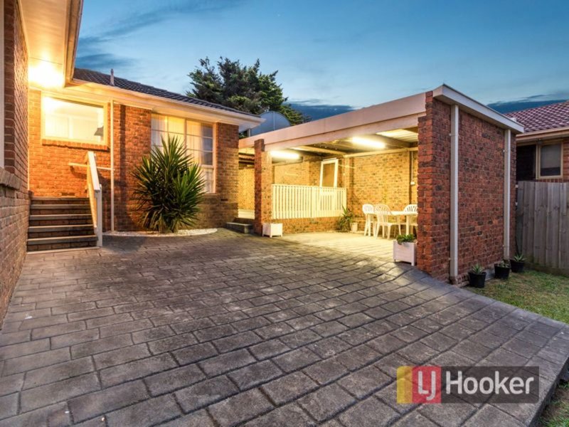 Photo - 9 Wevlin Close, Endeavour Hills VIC 3802 - Image 14