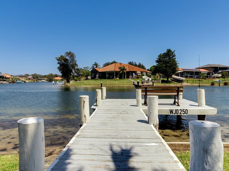 Photo - 9 Whimbrel Drive, Sussex Inlet NSW 2540 - Image 13