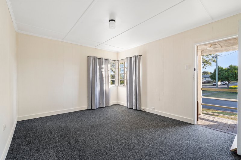 Photo - 9 Whittingham Street, Acacia Ridge QLD 4110 - Image 2