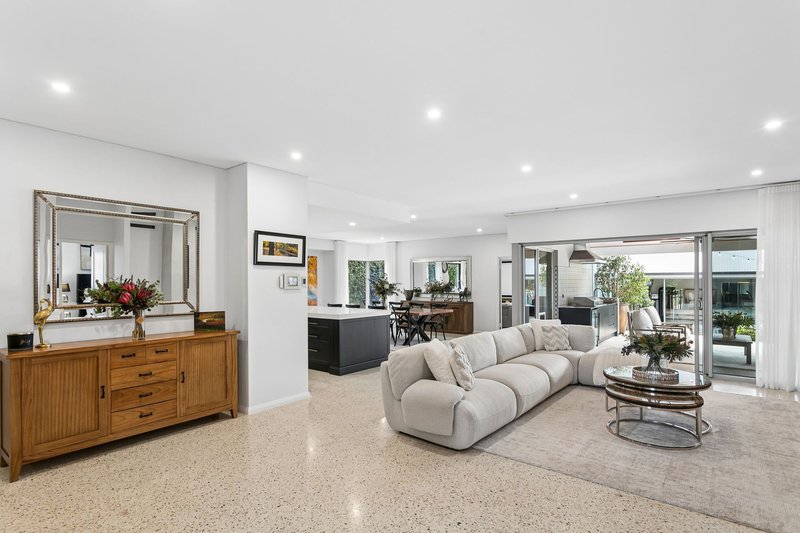 Photo - 9 Wichmann Road, Attadale WA 6156 - Image 5