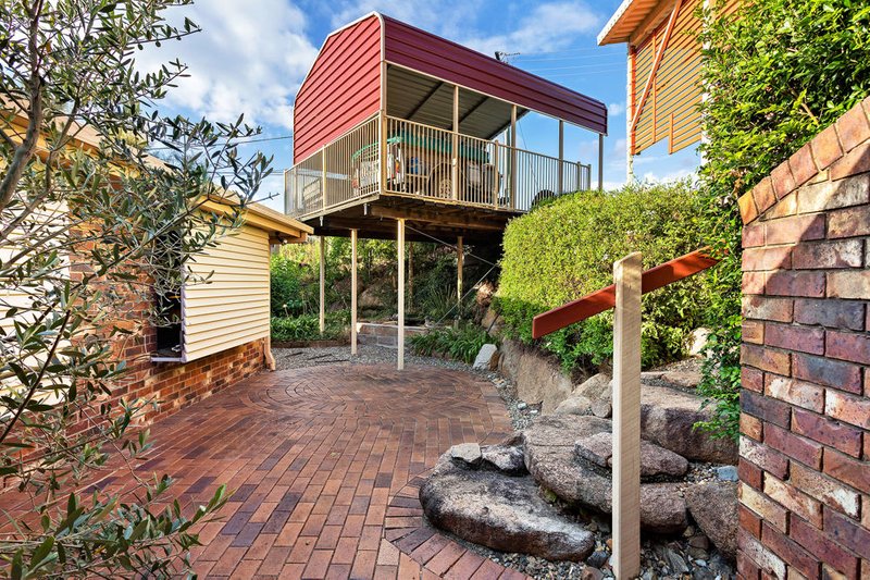 Photo - 9 Wideview Terrace, Arana Hills QLD 4054 - Image 9