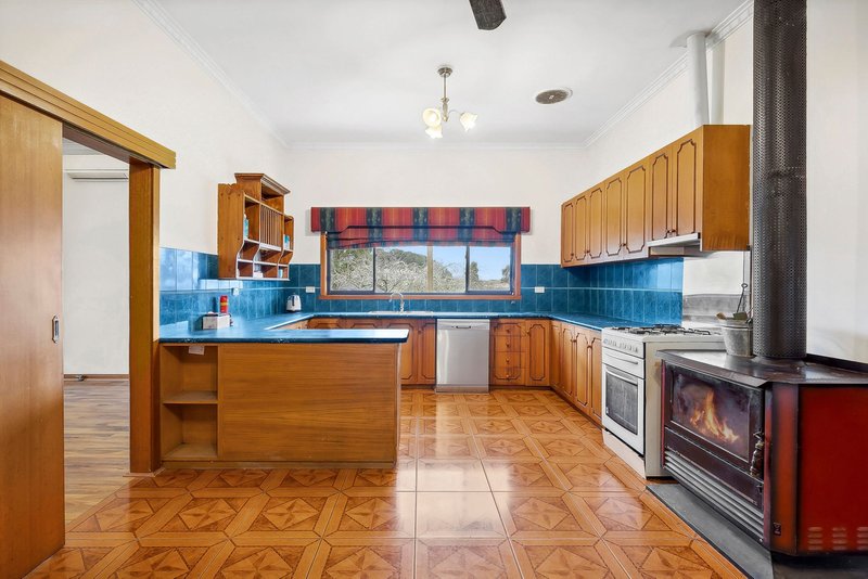 Photo - 9 Wiggins Road, Mitchell Park VIC 3355 - Image 4