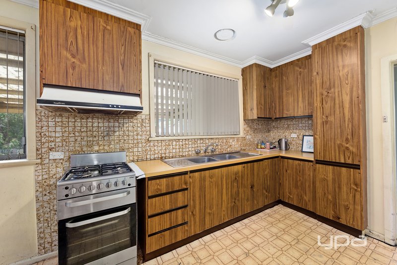 Photo - 9 Wilby Court, St Albans VIC 3021 - Image 4