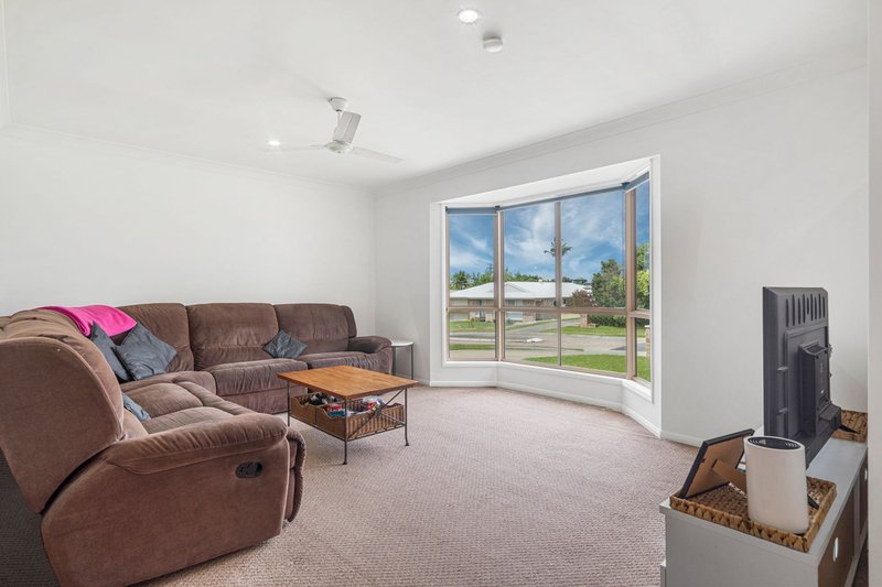 Photo - 9 Wilkinson Drive, Crestmead QLD 4132 - Image 3