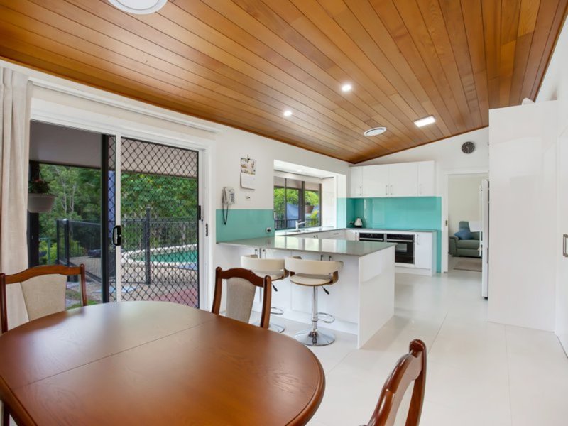 Photo - 9 William Hollindale Court, Worongary QLD 4213 - Image 15