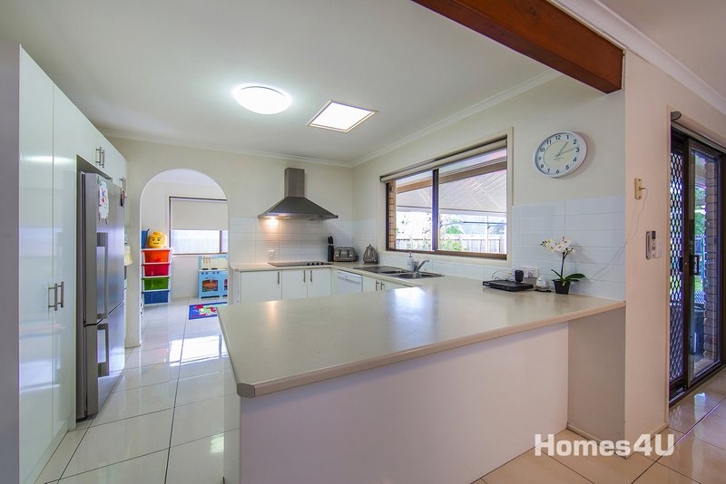 Photo - 9 William Mac Ct , Narangba QLD 4504 - Image 8