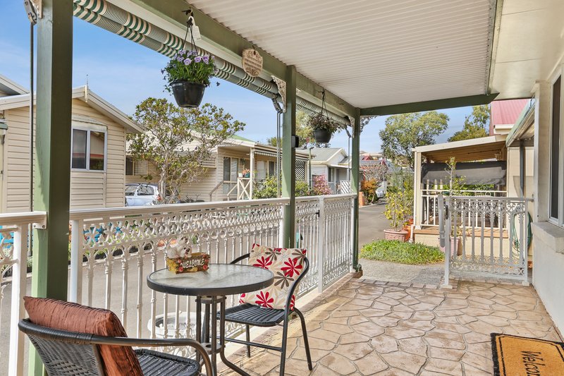 Photo - 9 Willow Crescent, Kanahooka NSW 2530 - Image 2