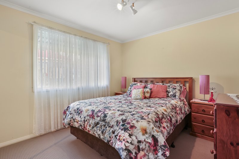 Photo - 9 Willow Crescent, Kanahooka NSW 2530 - Image 7