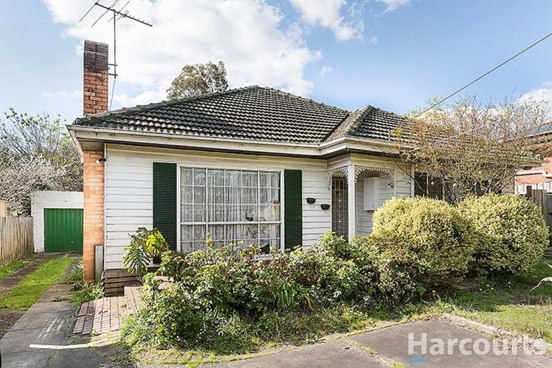 Photo - 9 Wilson Road, Glen Waverley VIC 3150 - Image 2