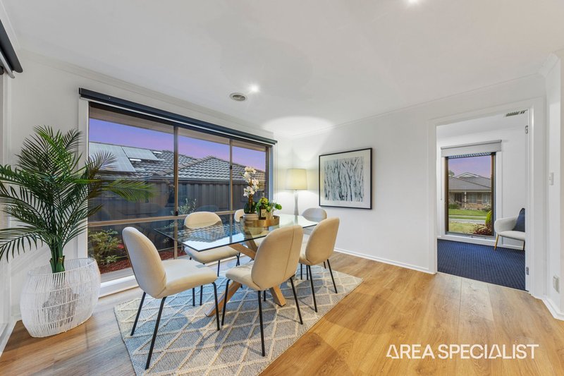 Photo - 9 Windermere Boulevard, Pakenham VIC 3810 - Image 15