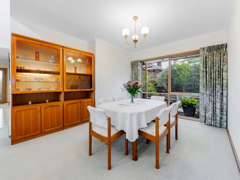 Photo - 9 Windmill Court, Wheelers Hill VIC 3150 - Image 12