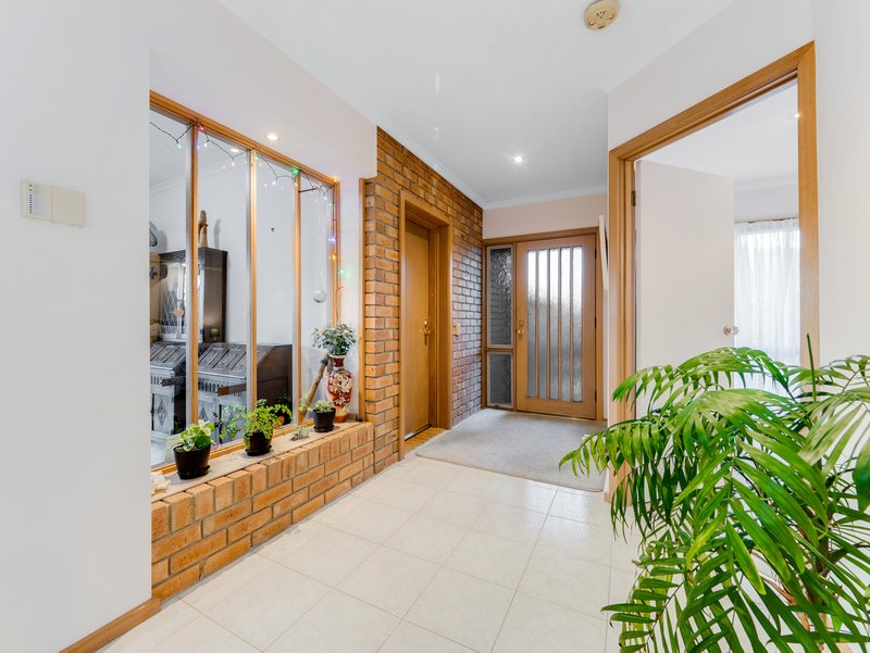 Photo - 9 Windmill Court, Wheelers Hill VIC 3150 - Image 18