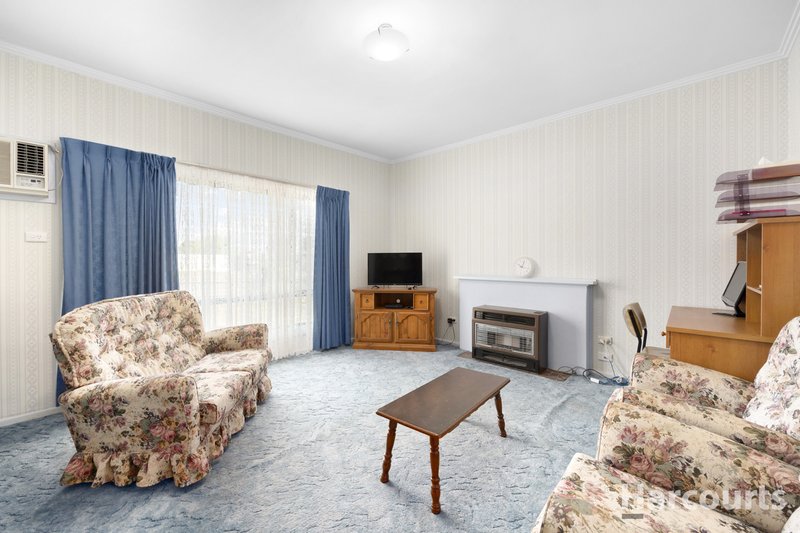 Photo - 9 Wirraway Street, Moe VIC 3825 - Image 3