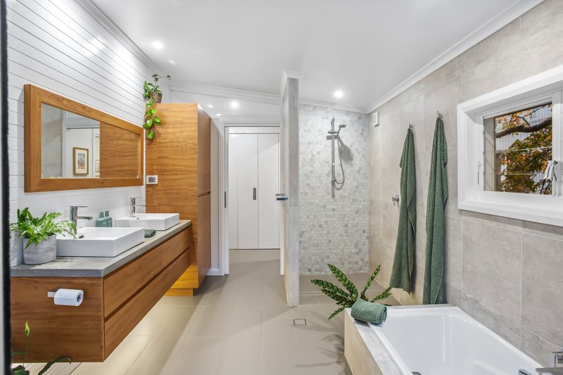 Photo - 9 Withers Lane, Kurrajong Heights NSW 2758 - Image 13