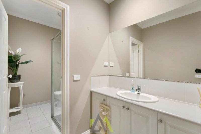 Photo - 9 Wood Duck Court, Langwarrin VIC 3910 - Image 15