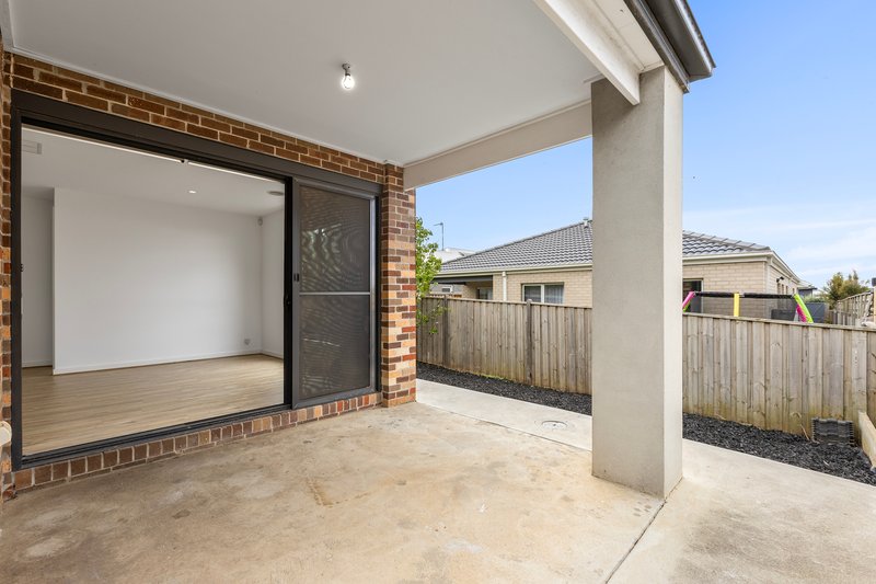 Photo - 9 Woodela Avenue, Curlewis VIC 3222 - Image 11