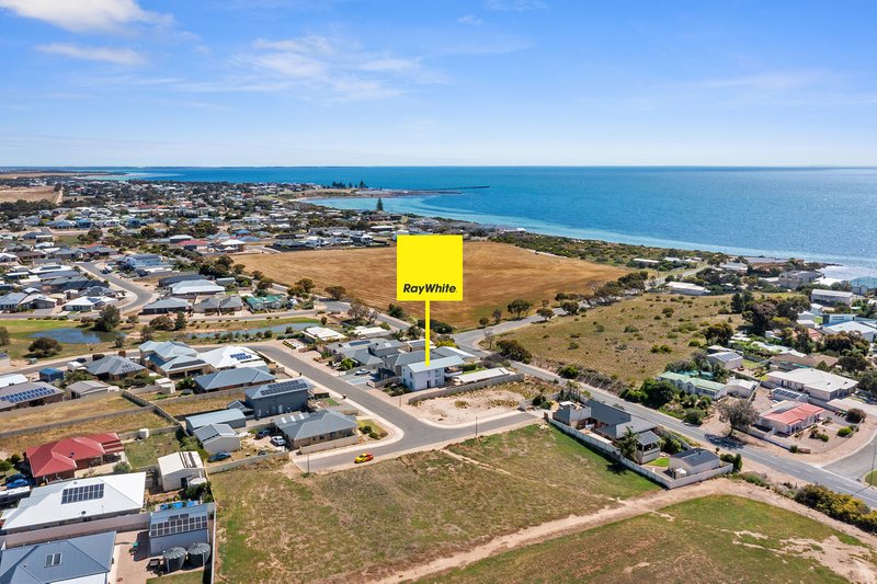 9 Woodward Street, Moonta Bay SA 5558