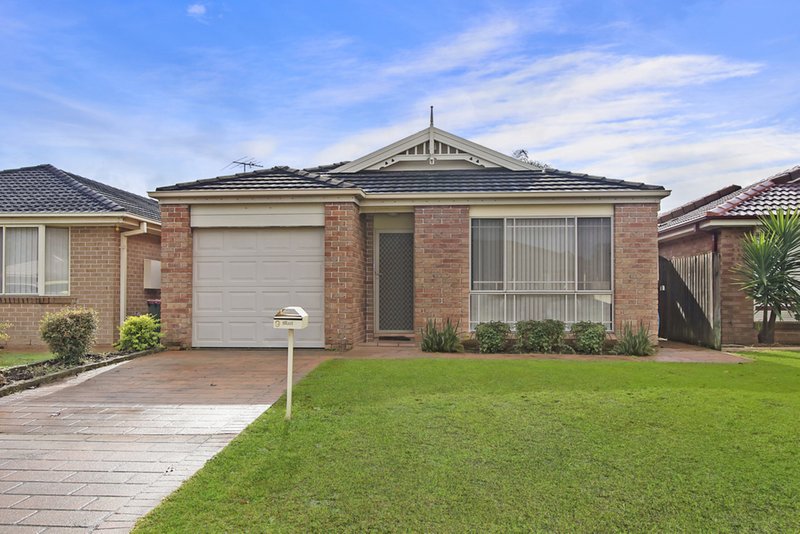 9 Woolmers Court, Wattle Grove NSW 2173