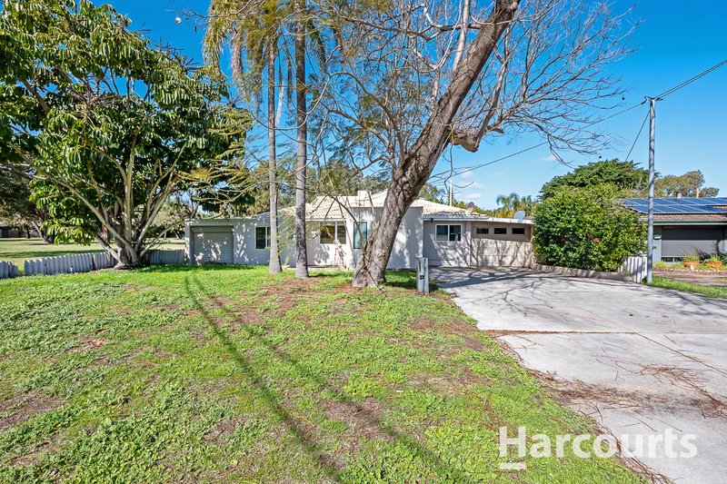 Photo - 9 Woonan Street, Wanneroo WA 6065 - Image 1