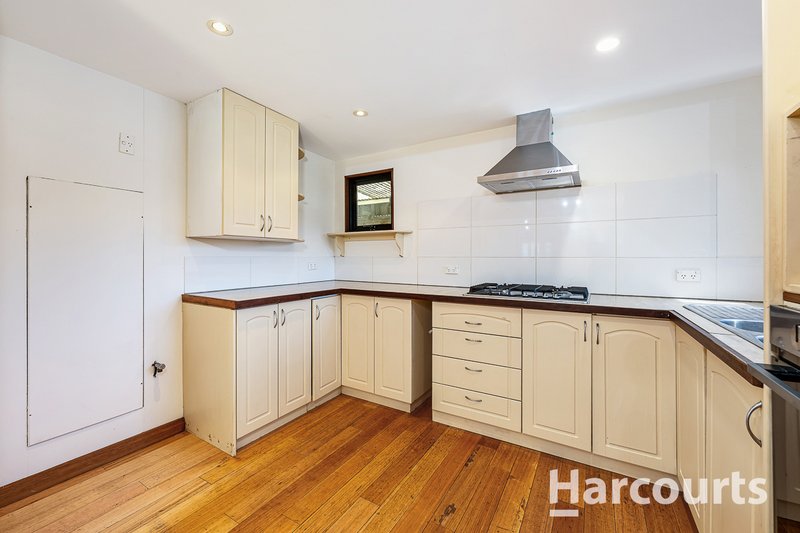 Photo - 9 Woonan Street, Wanneroo WA 6065 - Image 9
