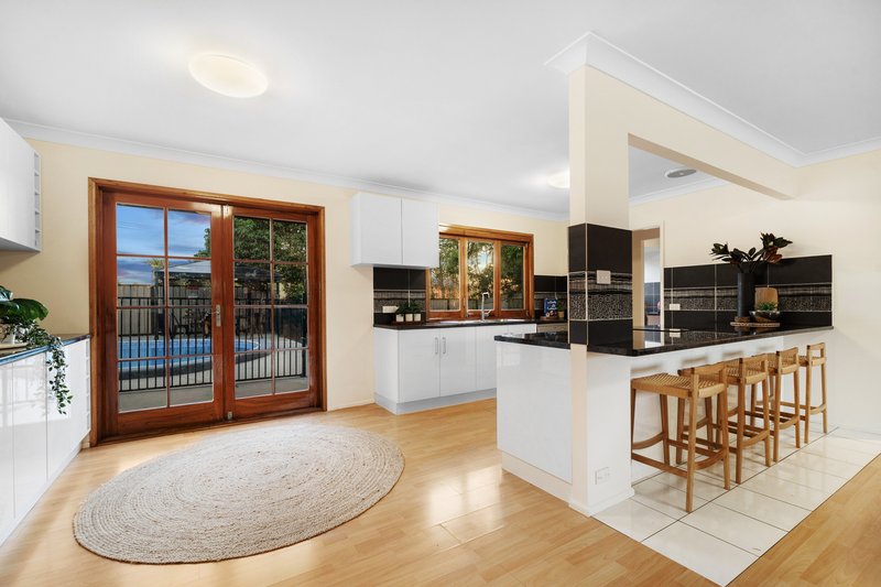 Photo - 9 Wootton Crescent, Springwood QLD 4127 - Image 12