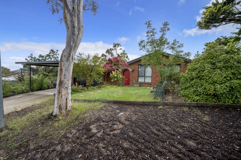 Photo - 9 Wray Place, Gowrie ACT 2904 - Image 1
