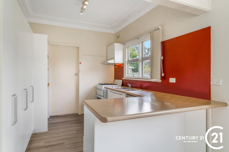 Photo - 9 Wray Street, Fairfield Heights NSW 2165 - Image 7