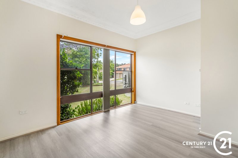Photo - 9 Wray Street, Fairfield Heights NSW 2165 - Image 12