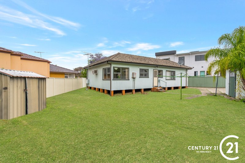 Photo - 9 Wray Street, Fairfield Heights NSW 2165 - Image 15