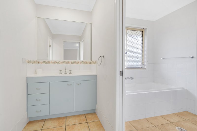 Photo - 9 Wyandra Crescent, Murarrie QLD 4172 - Image 14
