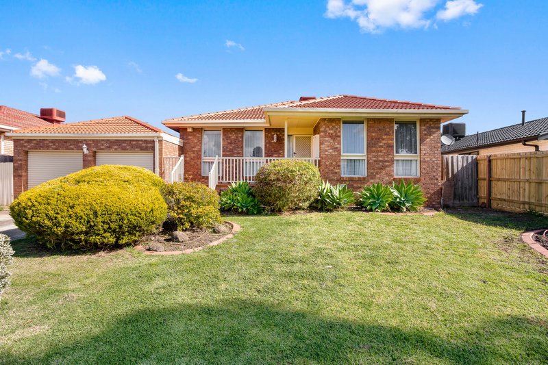 9 Wyperfeld Avenue, Taylors Lakes VIC 3038