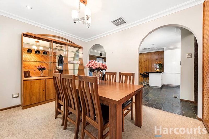 Photo - 9 Xavier Drive, Wheelers Hill VIC 3150 - Image 6