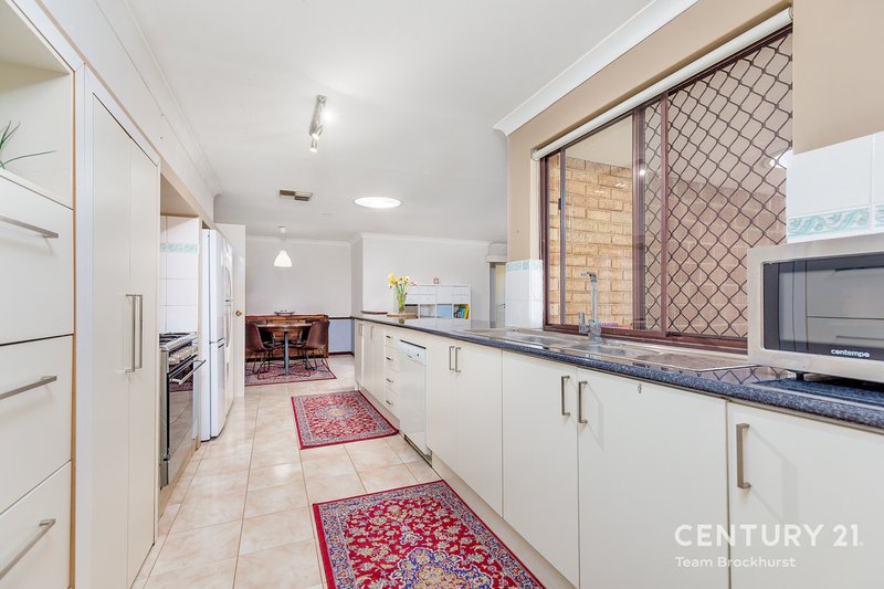 Photo - 9 Yampi Court, Huntingdale WA 6110 - Image 15