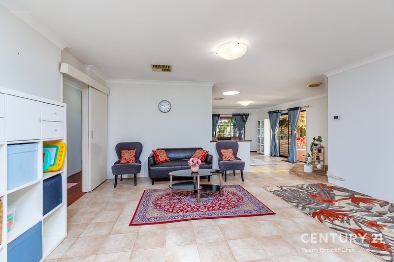 Photo - 9 Yampi Court, Huntingdale WA 6110 - Image 19