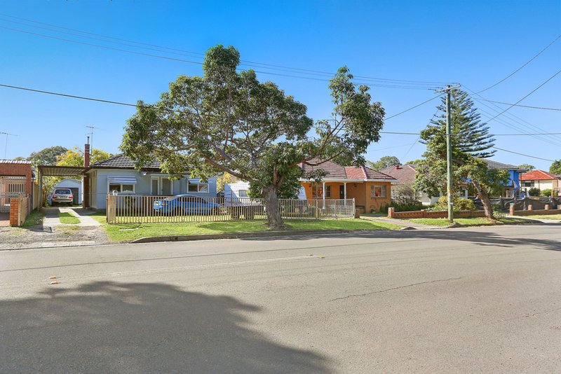 Photo - 90, 92 & 94 Stoddart Street, Roselands NSW 2196 - Image 5