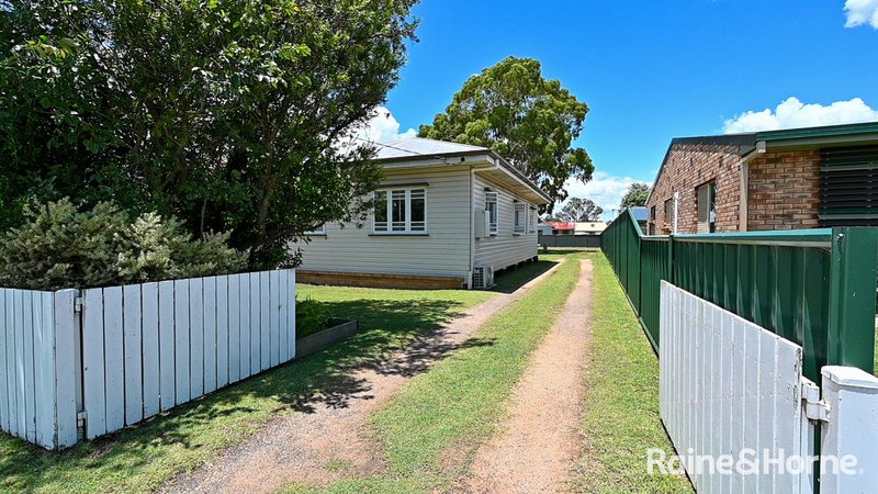 Photo - 90 Albion Street, Warwick QLD 4370 - Image 17